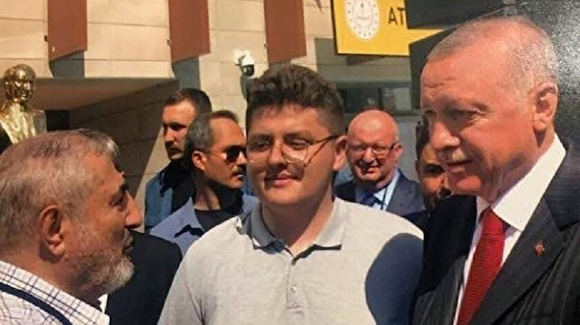 Cumhurbaskani Erdogan In Ogretmenligini Yapan Yusuf Karaca Zekasiyla Muhtesem Hitabiyla One Cikan Bir Ogrenciydi