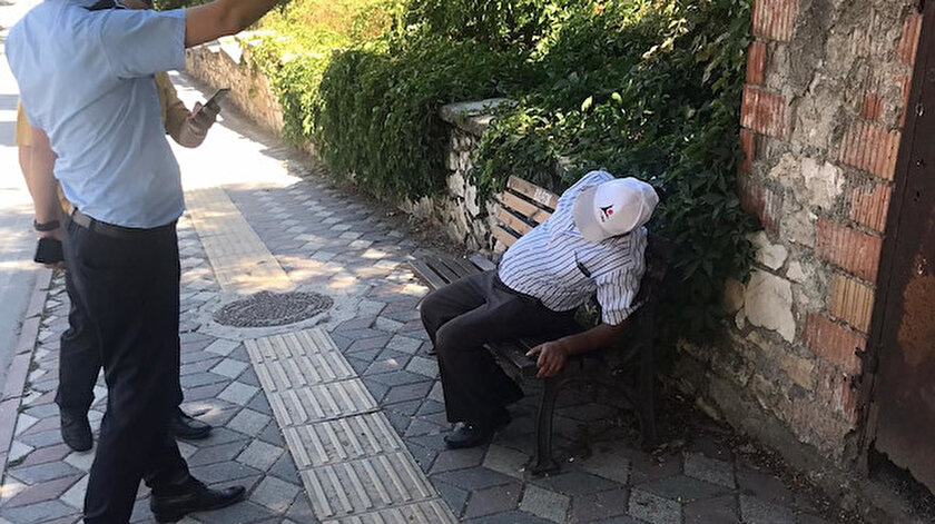Bilecik haberleri: Bankta otururken kalp krizi geçirdi: 45 dakikalık kalp masajıyla hayata döndü
