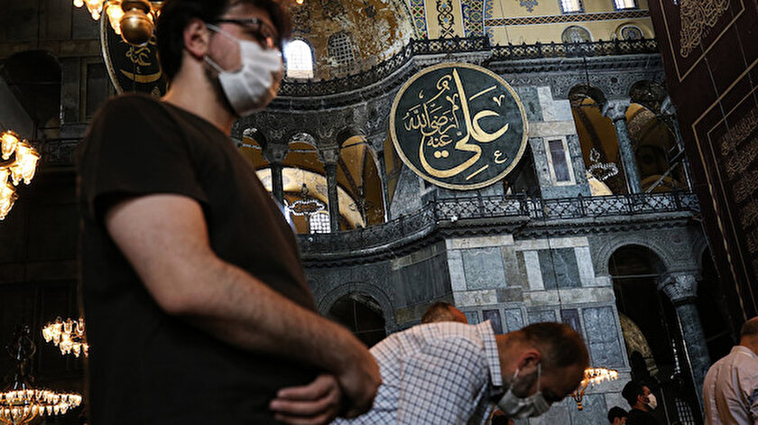 Kaza Namazi Borcu Olan Kimse Sunnet Namazlari Kilabilir Mi