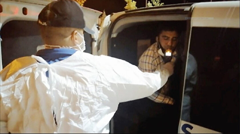 Aksaray Da Trafik Canavari Koronali Cikti Dur Ihtarina Uymadi Alkollu Yakalandi