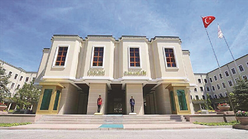 İçişleri Bakanlığı, mülki amirlere yönelik çok önemli bir FETÖ operasyonu başlattı.