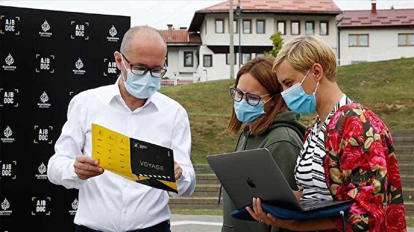 Suriye Den Filistin E Filipinler Den Meksika Ya Dunyayi Ilgilendiren Belgeseller Bosna Hersek Te Gorucuye Cikacak