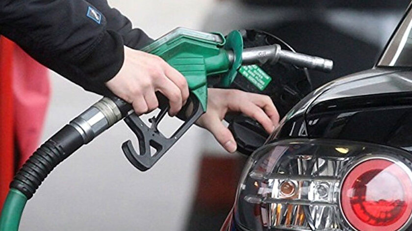 Benzine indirim geliyor: İndirim sonrası benzinin litre fiyatları şöyle olacak