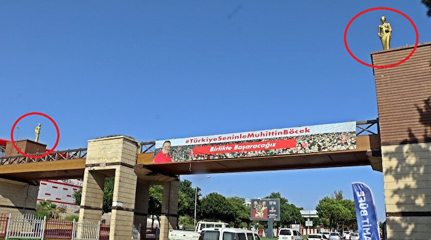 Antalya'nın belirli noktalarına 57 Venüs heykeli dikildi.