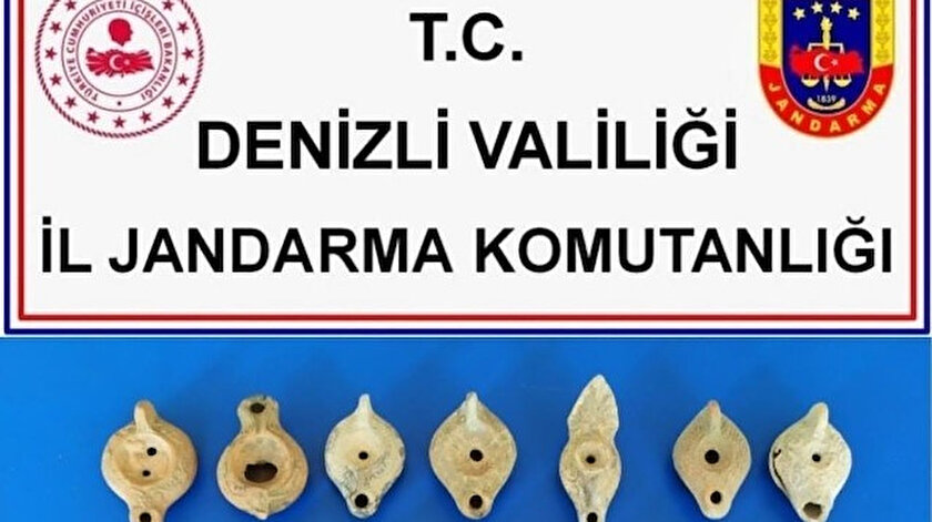 Roma dönemine ait 44 adet kandil ele geçirildi.