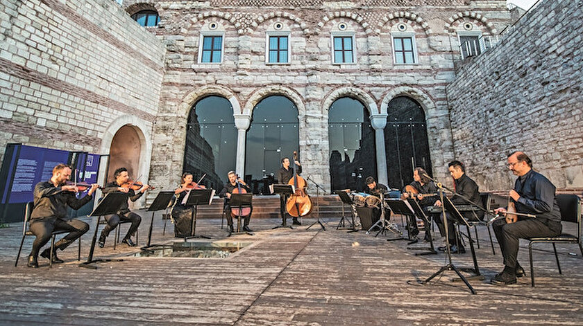 Muzikal Mirasa Saygi