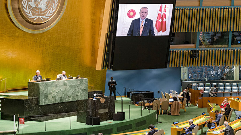 Cumhurbaşkanı Erdoğan, BM Genel Kuruluna video konferansla katıldı.