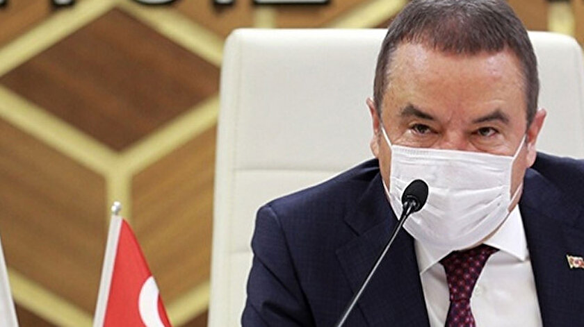 Koronavirüs tedavisi gören Muhittin Böcekten güzel haber: Enfeksiyon tamamen yok olmak üzere