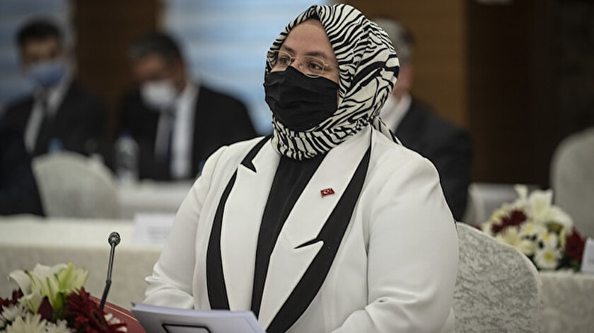 Bakan Selcuk Bin 3 Sosyal Yardimlasma Ve Dayanisma Vakfi Na 186 8 Milyon Lira Kaynak Aktarildi