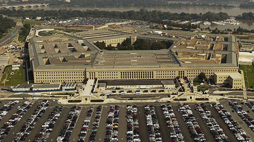 Pentagon’da koronavirüs alarmı: Üst düzey ordu komutanları kendilerini karantinaya aldı