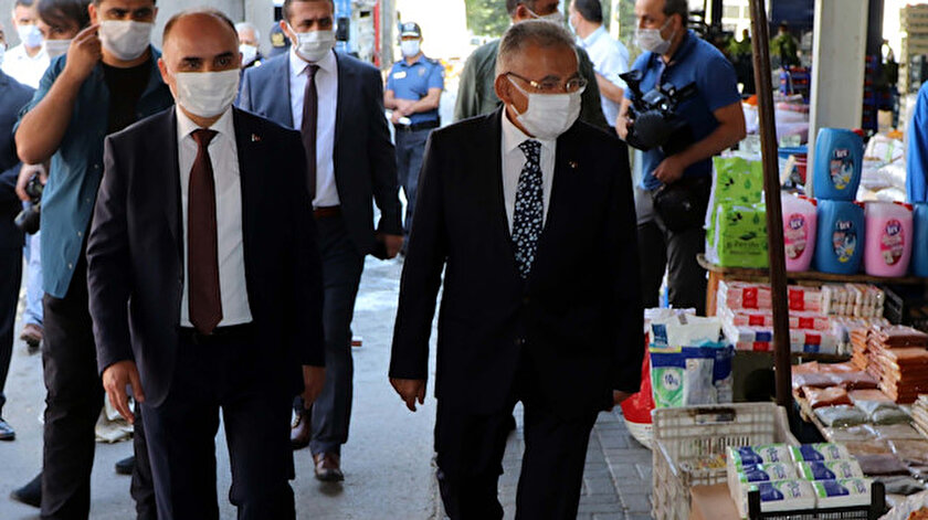 Vali Şehmus Günaydın, koronavirüs denetimi yaptı, vatandaşları uyardı.