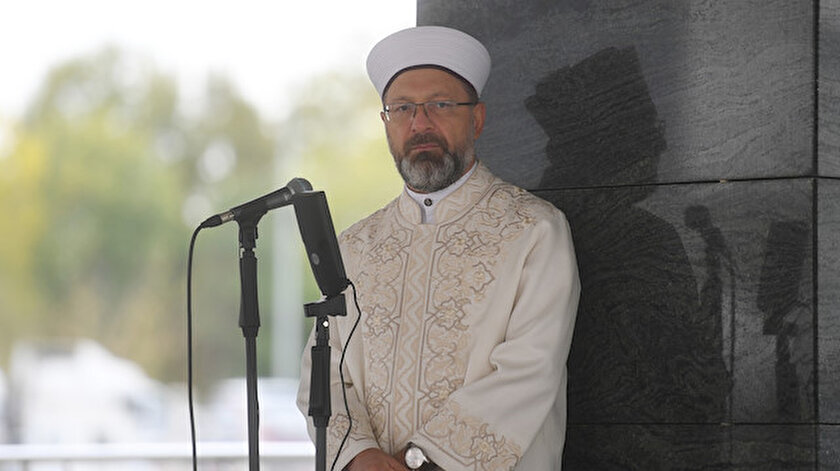 Diyanet İşleri Başkanı Erbaştan sivillere saldıran Ermenistana tepki: Alçakça saldırıyı şiddetle kınıyorum