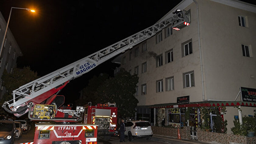Yalnız yaşadığı öğrenilen Mustafa Etyemez'in (62) cansız bedenine ulaşıldı.