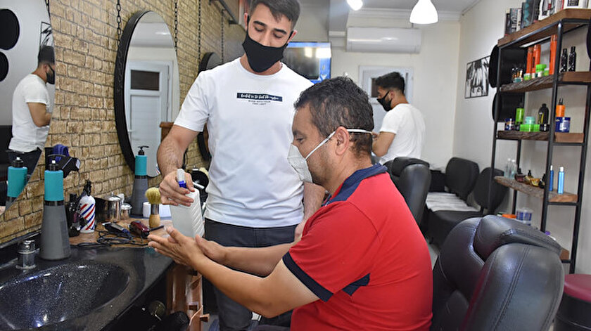 Uzmanlar, içeriği bilinmeyen dezenfektanlara karşı vatandaşı uyardı.