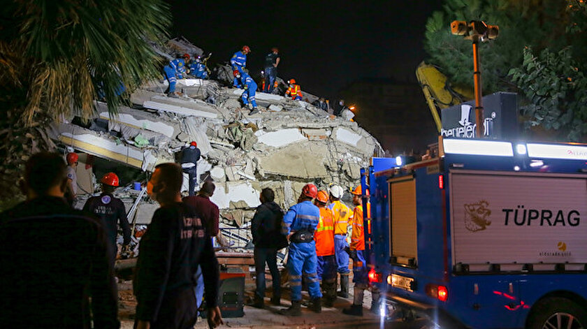 Izmir Deki Tugva Yurtlari Depremzedelerin Kullanimina Acildi