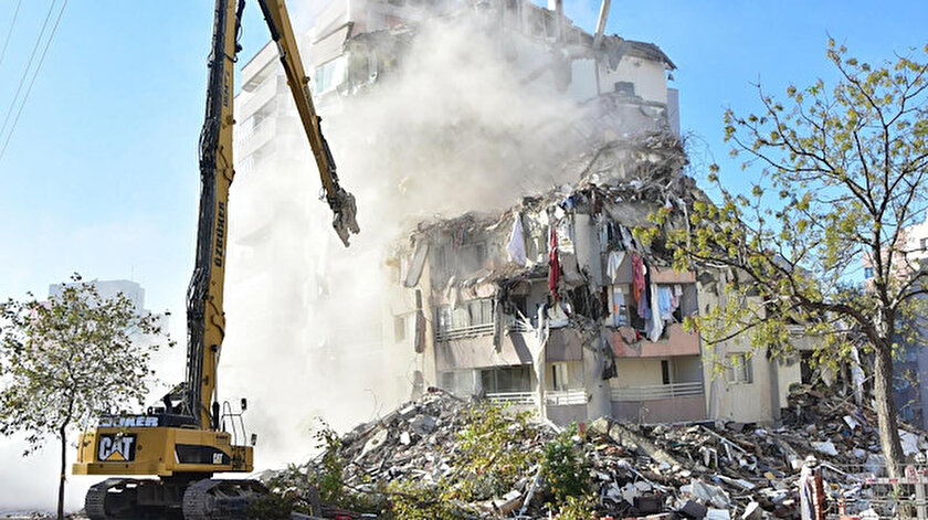 Emrah Apartmanı ile ilgili dehşete düşüren iddia: Betonu kürekle kırılacak kadar dayanıksız