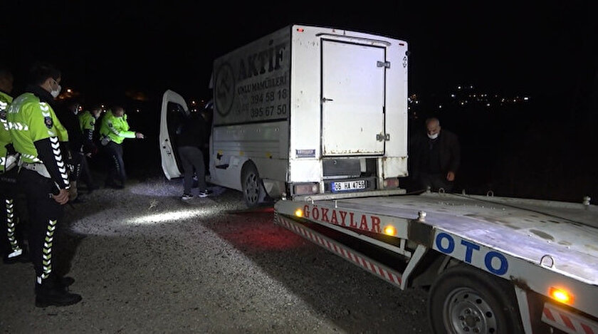 Polisle şüpheli arasında 30 kilometrelik kovalamaca: Aracını bırakıp kayıplara karıştı