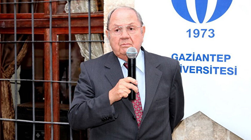 Asım Cenani yaşamını yitirdi.