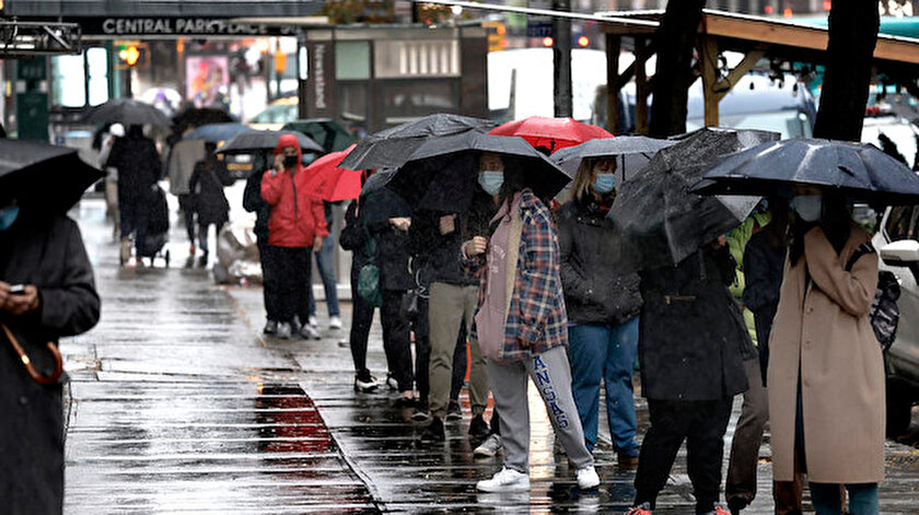 New York ikinci kez tamamen kapatılabilir: Şehrin neredeyse yarısı koronalı