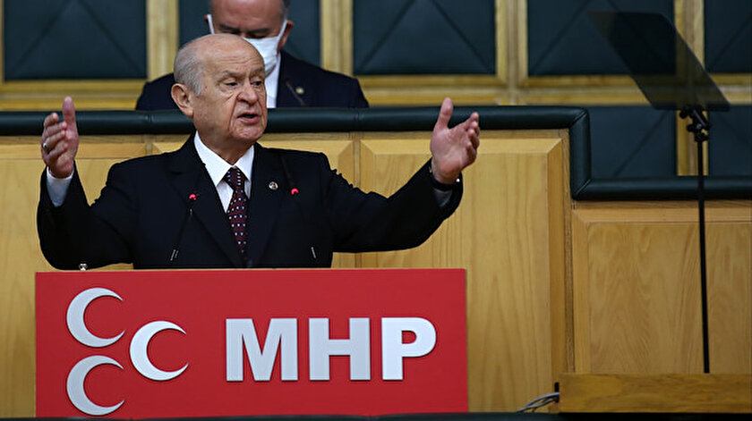 mhp genel baskani bahceli imamoglu na ates puskurdu belediye islerinden baska islere burnunu sokan kendini bilmez yeni safak