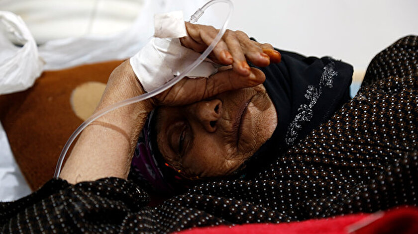 BM'ye göre dünyanın en büyük insani krizlerinden birinin yaşandığı Yemen'de 22 milyondan fazla kişi yardıma ve korumaya ihtiyaç duyuyor.