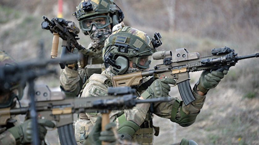 Sızma girişiminde bulunan 4 PKK/YPGli terörist etkisiz hale getirildi