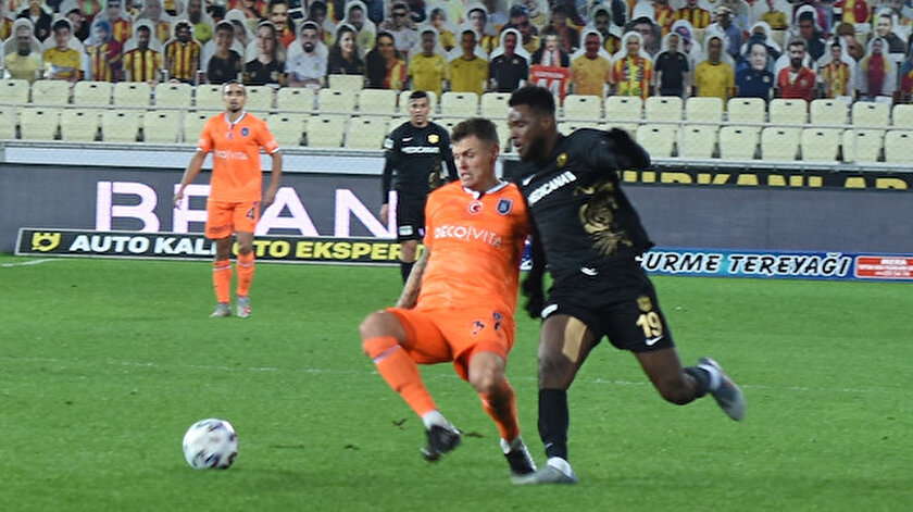 yeni malatyaspor basaksehir maci kac kac bitti yeni safak