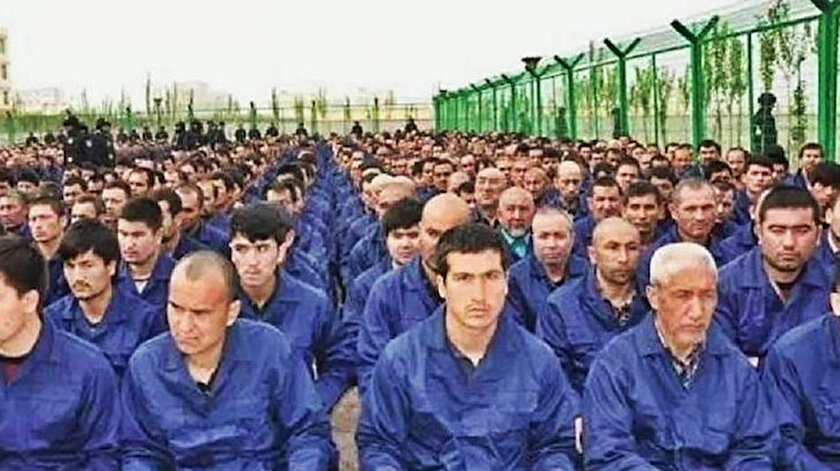 Uygur Türklerine zulmü tek tek anlattı: Domuz eti yedirmek için kutsal günleri seçiyorlardı... - Yeni Şafak
