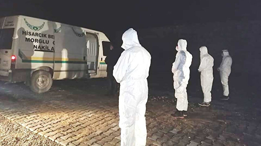 Koronavirüsten ölen gurbetçinin cenazesinin yıkanmadan gönderilmesine tepki