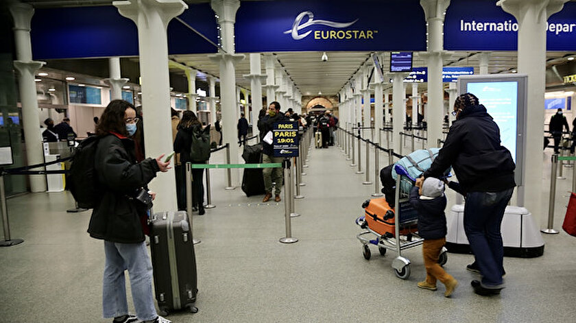 ABden 27 üye ülkeye çağrı: Zorunlu olmadıkça İngiltereye gitmeyin