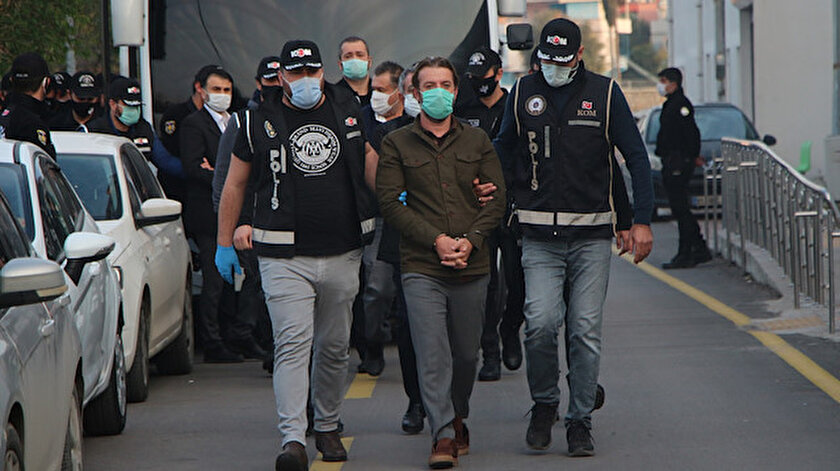 CHPli Ceyhan Belediyesindeki rüşvet soruşturmasında şoke eden detaylar: 300 milyon TLlik yolsuzluk, rüşveti kesince mühürleme tehdidi