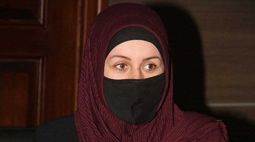 Fethiye’de Müslüman olan İngiliz “Elif” adını aldı