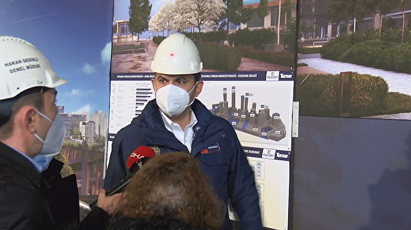 Çevre ve Şehircilik Bakanı Murat Kurum İstanbul Finans Merkezi'nde incelemelerde bulundu.
