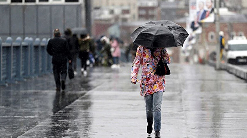 Istanbul Da Yagisli Donem Basliyor Iste Istanbul Un Bes Gunluk Hava Durumu Yeni Safak