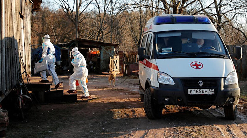 Rusyaya da sıçradı: Kovid-19’un daha hızlı bulaşan türüne rastlandı