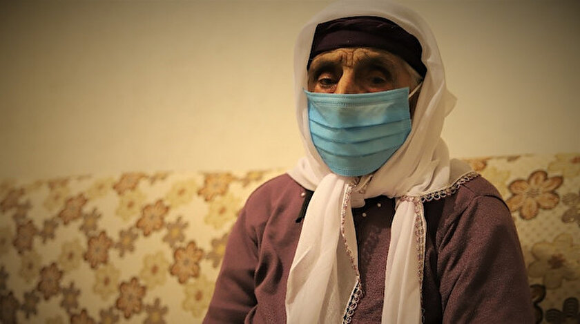 Herkese maske uyarısında bulunan Şahide nine, bugüne kadar sadece bir kez doktora gitti.