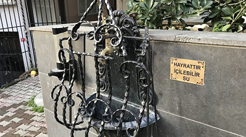 Çeşme görenleri hayrete düşürüyor.