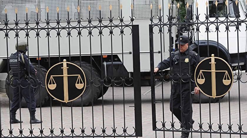 Ukrayna Dışişleri Bakanlığı, Rusya'nın 3 Kırım Tatar Türkü'ne hapis cezası vermesine tepki gösterdi.