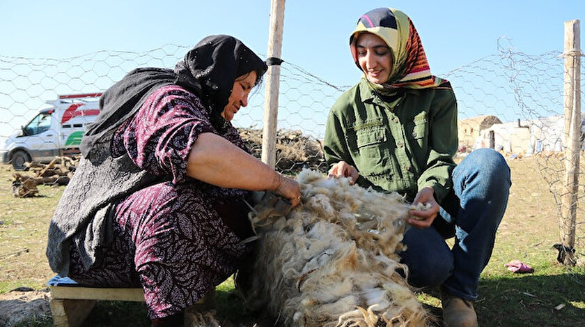 Özlem Akgün, tezi için dahil olduğu bu yaşam tarzında çok zorlandığını ifade ediyor.