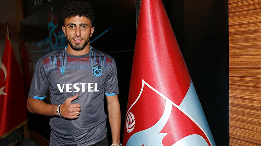 Bilal Başacıkoğlu, bordo-mavili takımda beklentileri karşılayamamıştı.