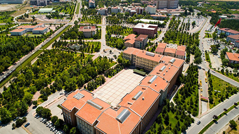 Erciyes Üniversitesi.