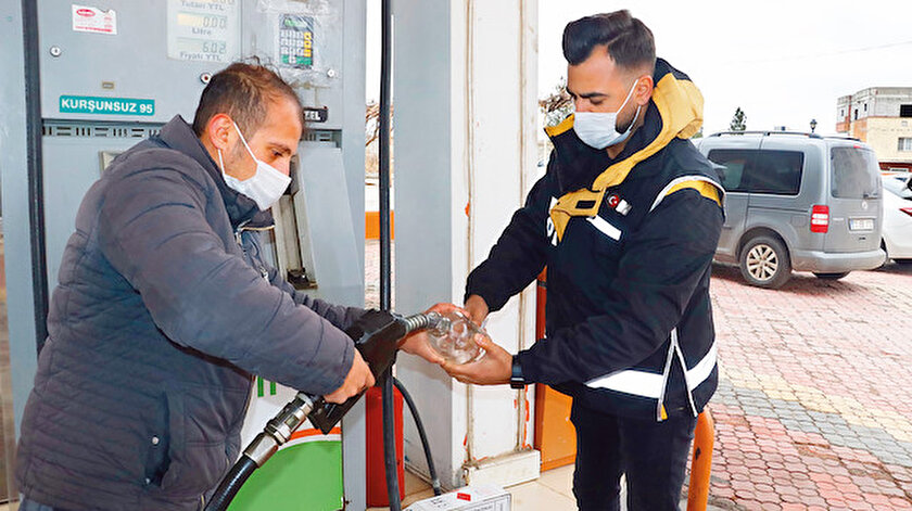 608 milyon litre akaryakıt satış verisinin otomasyon sistemlerine müdahale edilerek silindiği tespit edildi.