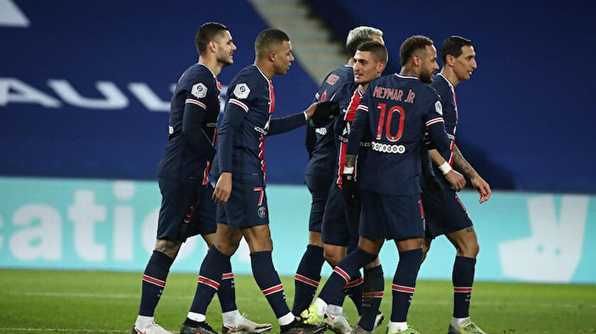 Mbappe maçta iki gol kaydetti.
