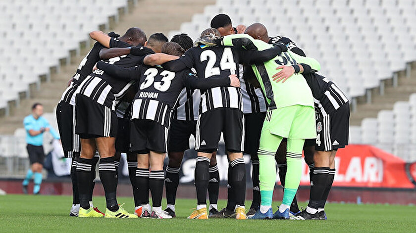 Siyah-beyazlılar 41 puanla Süper Lig'in zirvesinde yer alıyor.