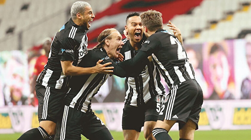 Siyah-beyazlılar, ilk yarıda geriye düştüğü maçı, ikinci yarıda Ljajic ve Aboubakar ile bulduğu gollerle çevirdi.