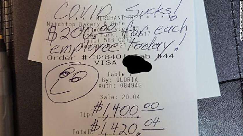 ABD’nin Colorado eyaletinde David adlı bir müşteri 20 dolarlık (148 TL) hesap için yüklü miktarda bahşiş bıraktı.