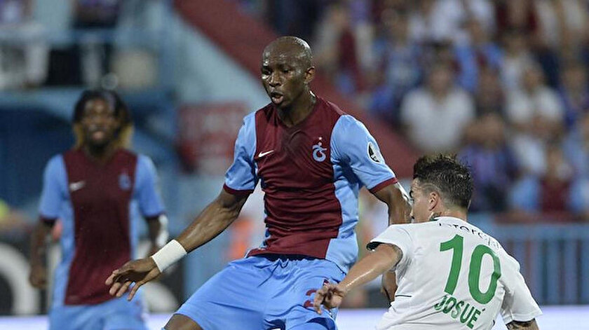 Transfermarkt verilerine göre Stephane Mbia'nın güncel bonservis değeri 200 bin euro.
