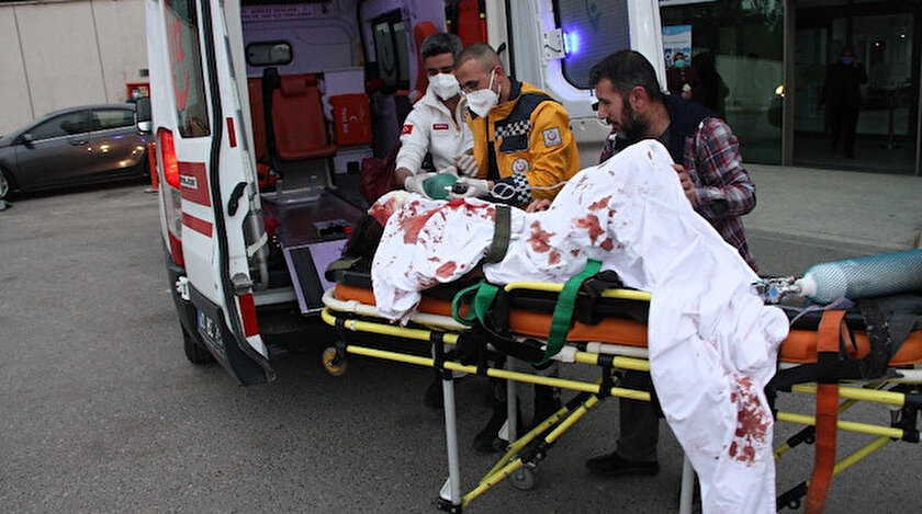 Diyarbakırda vahşet: Baba evine sığınan eşini öldürdü, oğlu, baldızı ve yeğenini yaraladı