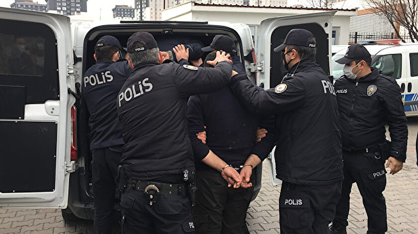 İstanbul merkezli 42 ilde FETÖnün TSK yapılanmasına yönelik operasyon