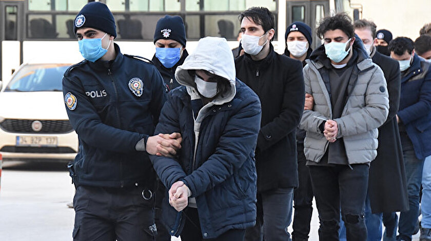 Mahrem yapılanması: Motivasyonu artırmak için Gülenin atletinden parça hediye edildi
